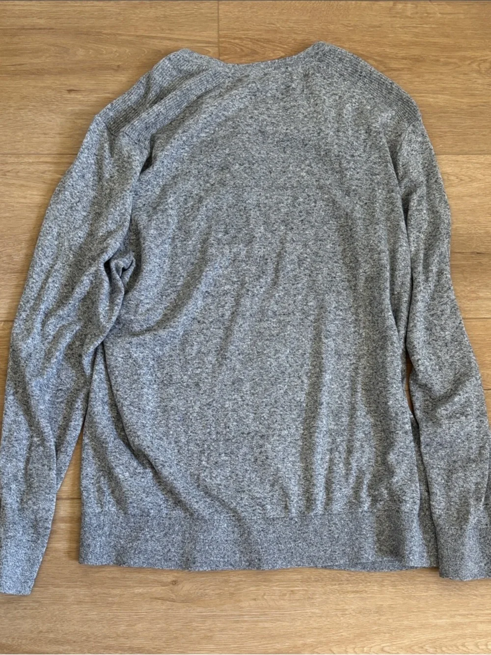 Banana Republic Men Lightweight Gray Long Sleeve Pullover Henley